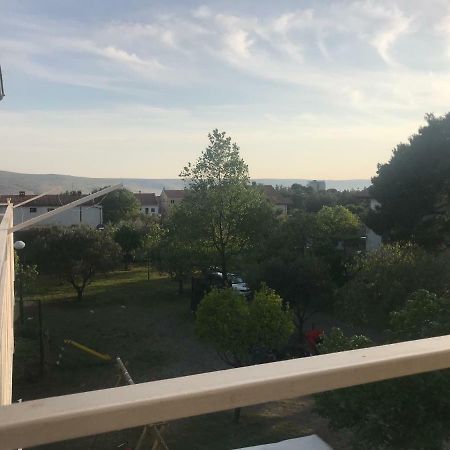 Apartman Veronika Daire Starigrad Paklenica Dış mekan fotoğraf